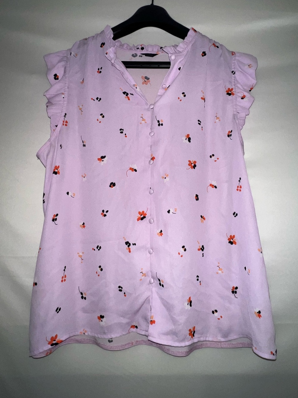 Ann Taylor Lavender Floral Ruffle-Sleeve Button Front Blouse